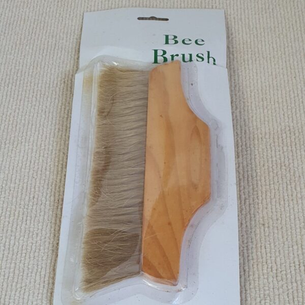 מברשת סילוק דבורים קטנה או.בי