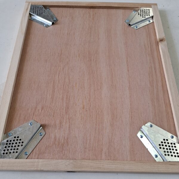 תיקרת פינוי 4 יציאות מתכת מ.ס.